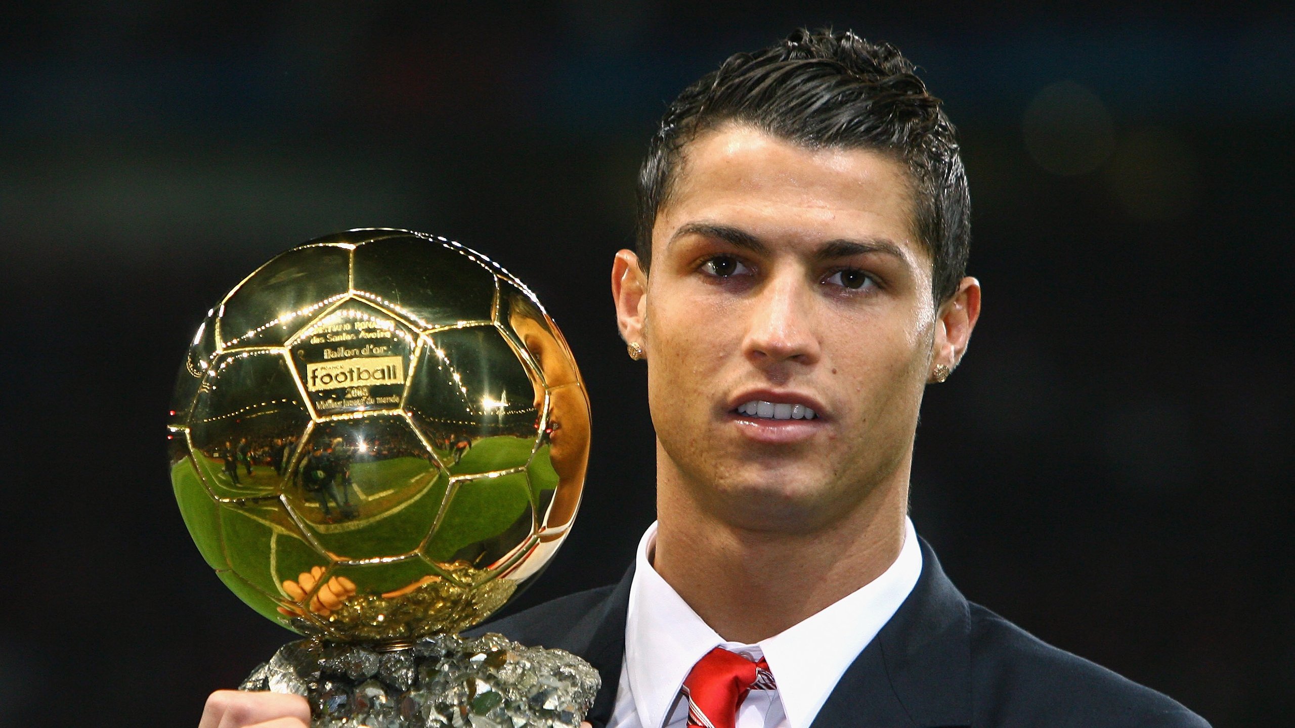 开云中国官网-数字化裁判系统提升比赛公平性和竞争激烈程度，数字化比赛训练是啥